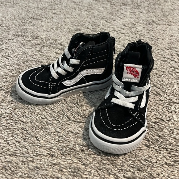 Vans Toddler Sk8-Hi Zip Shoe (Size: U.S. Toddler 5) - Picture 8 of 8